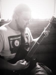 Kouta nailing "Aarnivalkea".